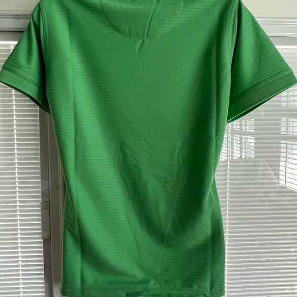 NWT Ladies Divots Two-Button Banded Sleeve Women's Polo - Picture 2 of 3